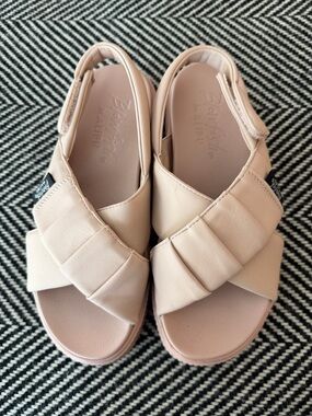 Blowfish Malibu Blush Pink Padded Crisscross Sandals